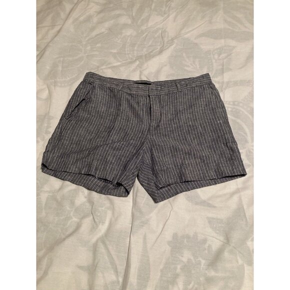 Banana Republic Pants - Banana Republic Blue And White  Striped Shorts Size  4.